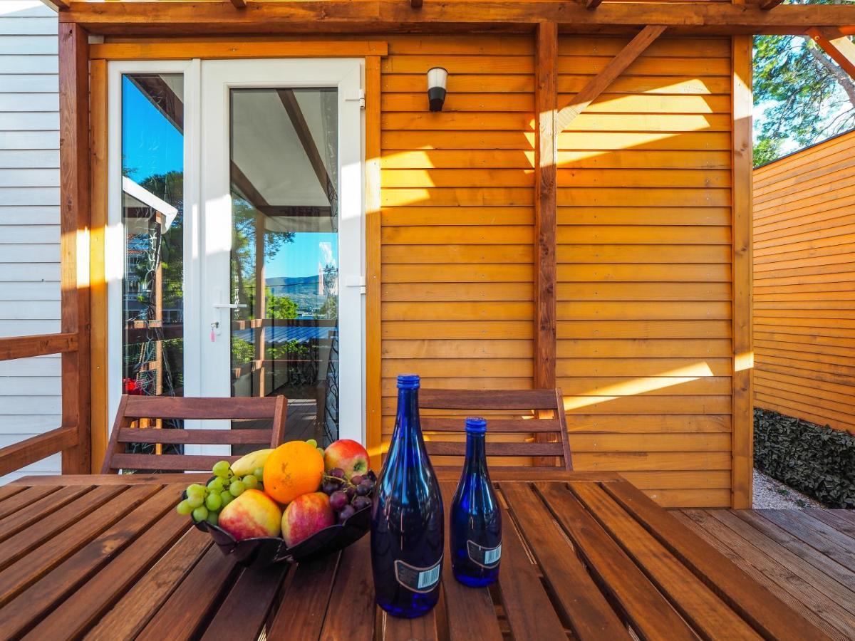 Mediteran Travel Mobile Homes Miran Pirovac Exterior photo