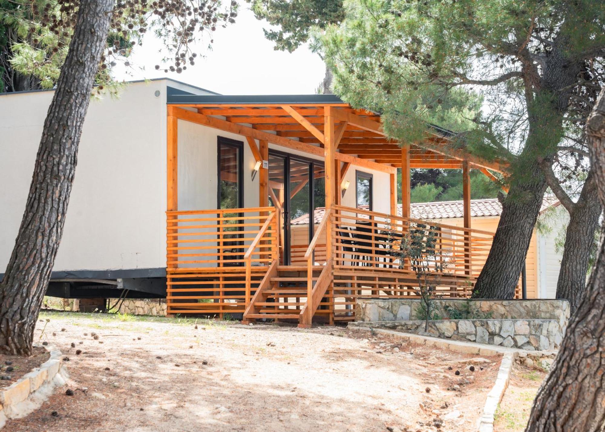 Mediteran Travel Mobile Homes Miran Pirovac Exterior photo