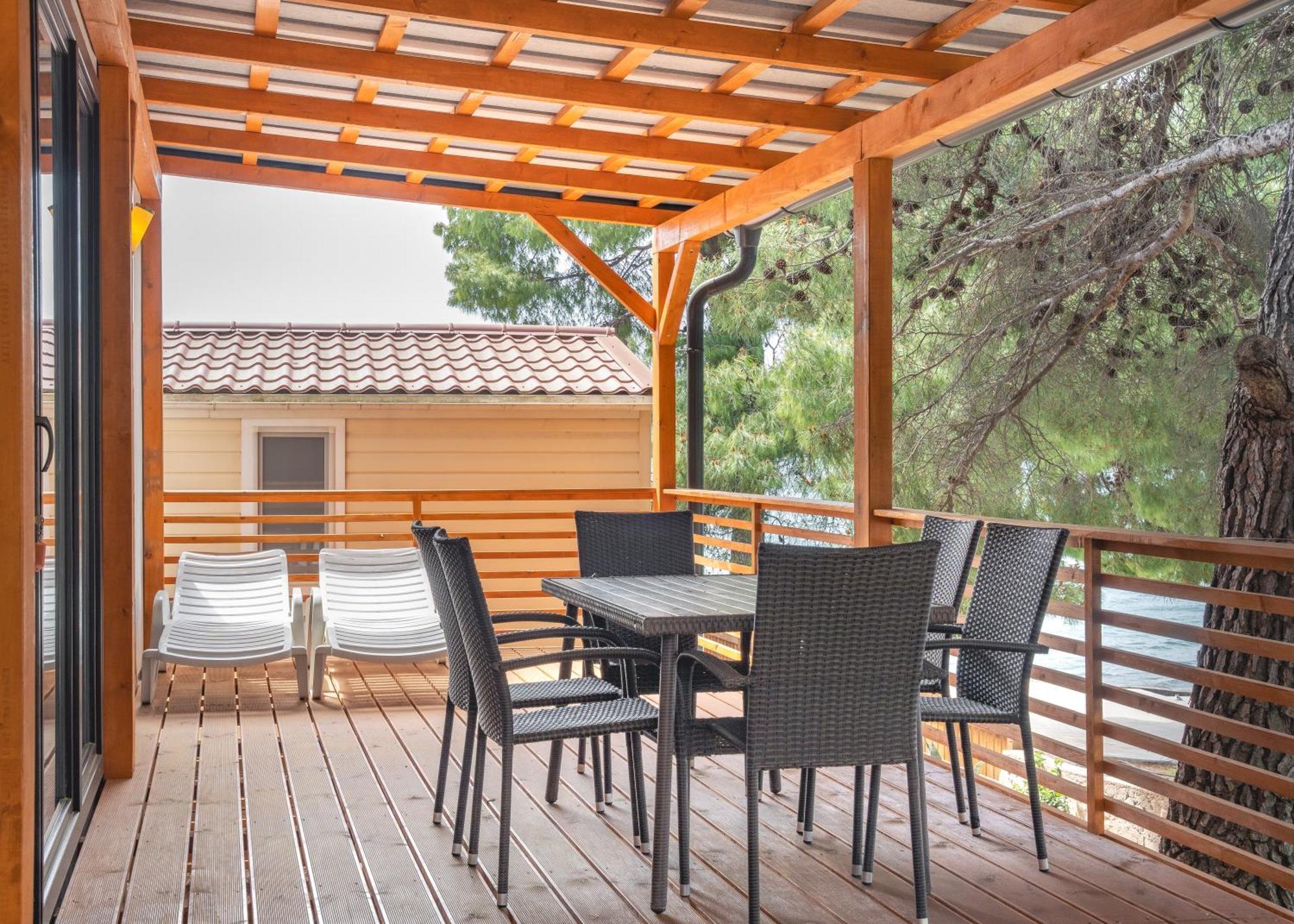 Mediteran Travel Mobile Homes Miran Pirovac Exterior photo